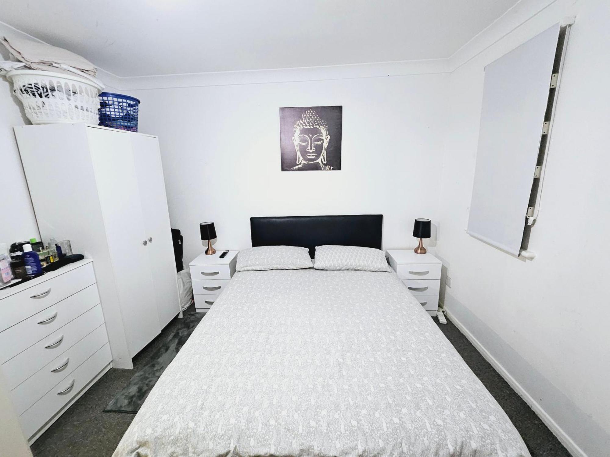 Lovely Fully Furnished One Bed Flat To Let 엔필드 외부 사진
